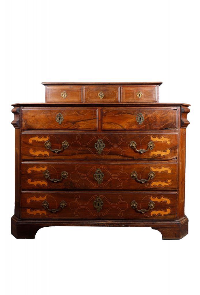 Spanish Chest — Marta Gualda